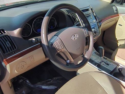 Used 2011 Hyundai Veracruz Limited image 10