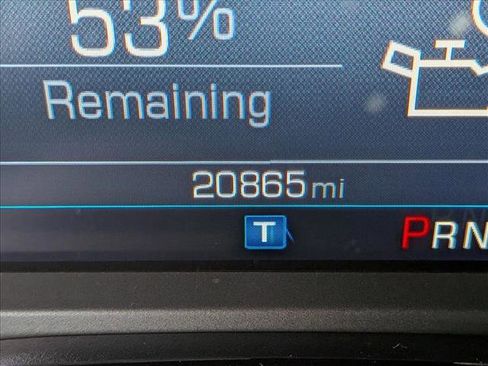 Used 2023 Chevrolet Camaro LT w/ RS Package image 10