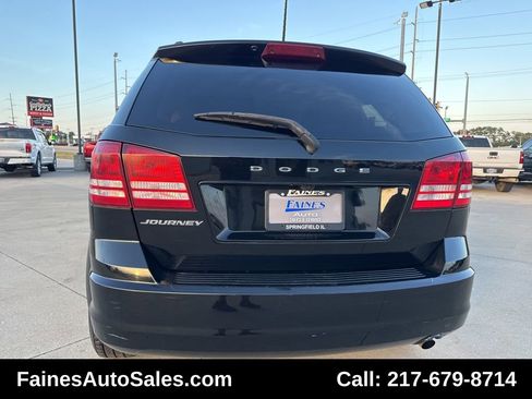Used 2019 Dodge Journey SE image 15