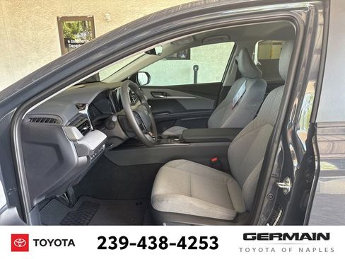 Used 2026 Toyota Camry LE w/ Convenience Package FWD image 15