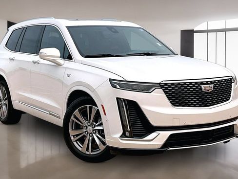 Certified 2025 Cadillac XT6 Premium Luxury w/ Platinum Package AWD/4WD image 11