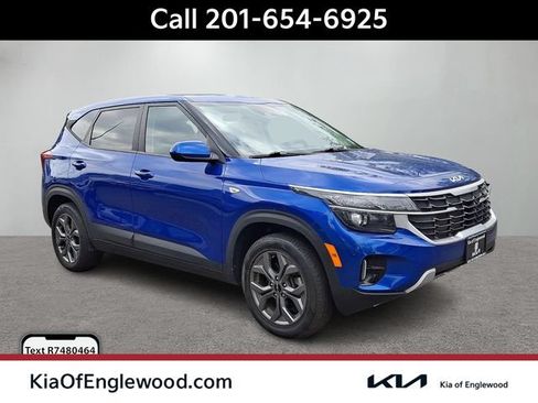 Certified 2024 Kia Seltos LX AWD/4WD image 1