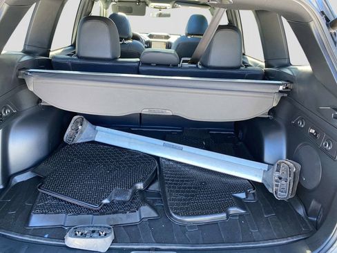 Certified 2025 Subaru Forester Wilderness AWD/4WD image 5