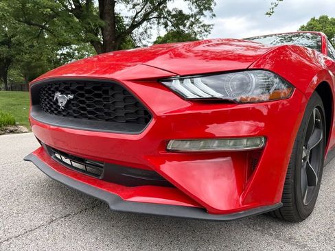 Used 2022 Ford Mustang Coupe RWD image 16