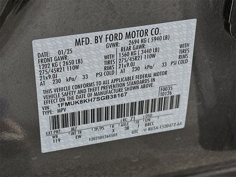 Used 2025 Ford Explorer ST-Line w/ ST-Line Street Pack image 33