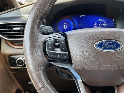 Used 2023 Ford Explorer King Ranch w/ Technology Package AWD/4WD image 24