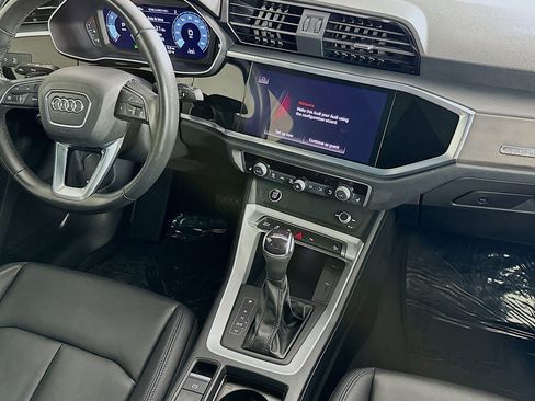 Used 2023 Audi Q3 2.0T Premium w/ Convenience Package AWD/4WD image 6