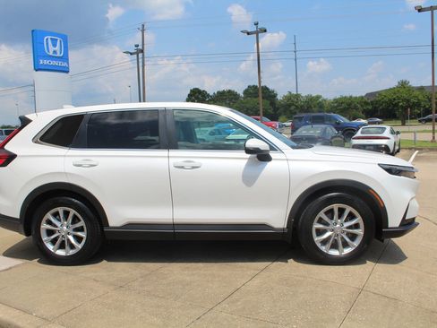 Used 2024 Honda CR-V EX-L image 4