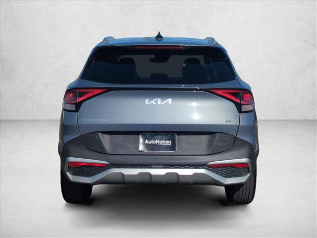 Used 2024 Kia Sportage EX AWD/4WD image 7
