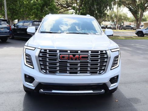 Used 2026 GMC Yukon XL Denali w/ Denali Reserve Package RWD image 4