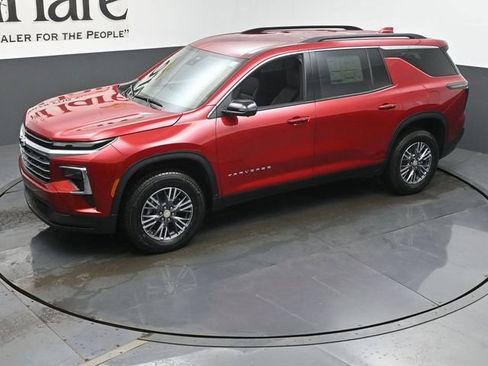 New 2026 Chevrolet Traverse LT image 23