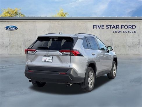Used 2024 Toyota RAV4 XLE image 5
