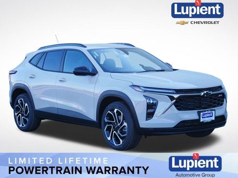 New 2026 Chevrolet Trax RS w/ Driver Confidence Package image 1