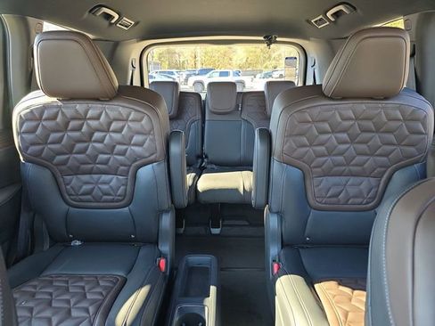 New 2026 Nissan Armada Platinum RWD image 30