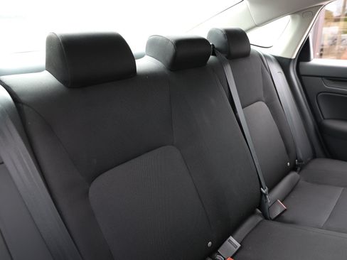 Used 2025 Honda Civic LX image 18