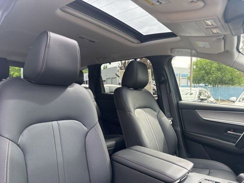 Used 2025 MAZDA CX-90 3.3 Turbo w/ Preferred Package image 20