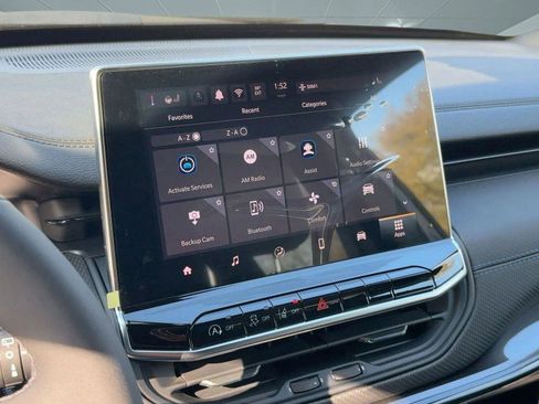 New 2026 Jeep Compass Latitude AWD/4WD image 23