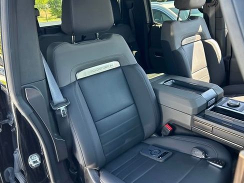 Used 2024 GMC Hummer EV 2X w/ Extreme Off-Road Package AWD/4WD image 15