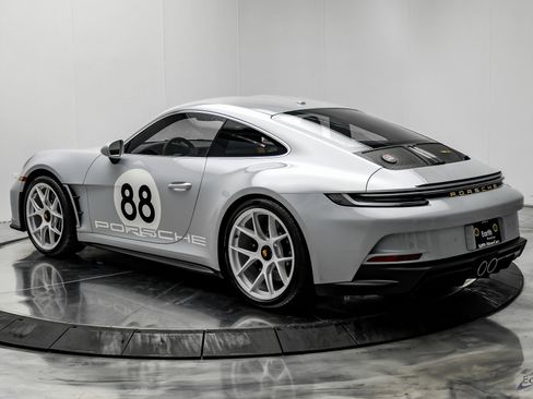 Used 2024 Porsche 911 GT3 RS image 11