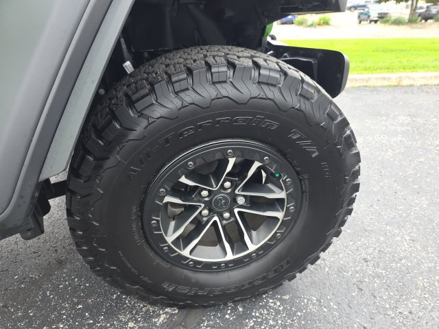 Used 2025 Jeep Wrangler Unlimited Sport AWD/4WD image 35
