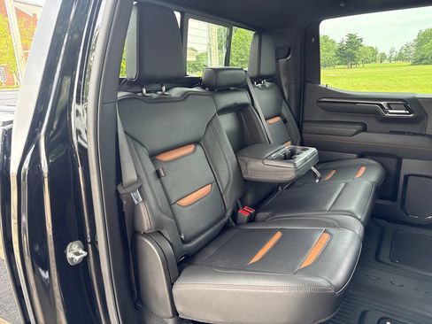 Certified 2024 GMC Sierra 1500 AT4 w/ Technology Package AWD/4WD image 56