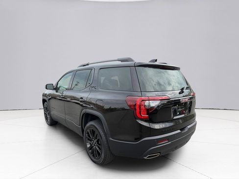 Used 2023 GMC Acadia SLT w/ Elevation Edition AWD/4WD image 2