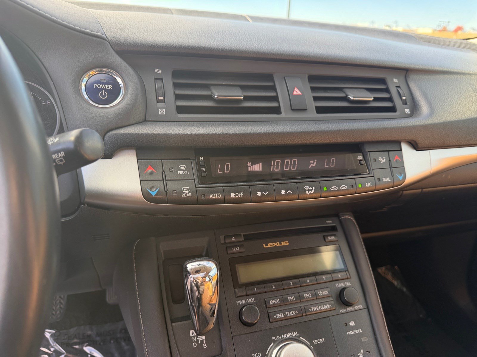 Used 2011 Lexus CT 200h Premium FWD image 27