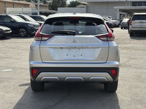 Used 2025 Mitsubishi Eclipse Cross SE image 4