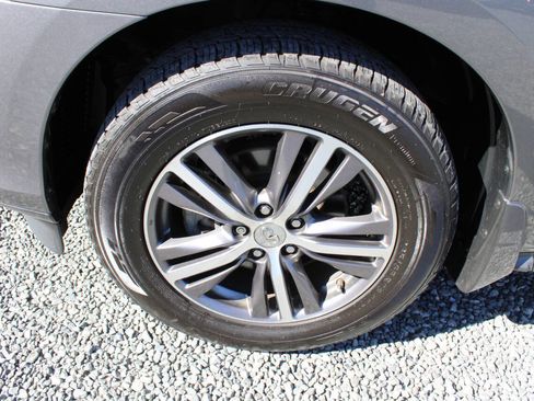 Used 2019 INFINITI QX60 Luxe w/ Essential Package image 29