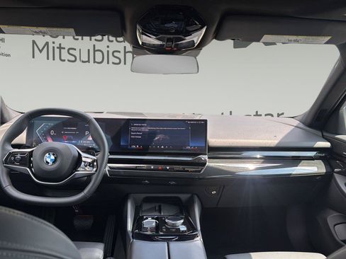 Used 2026 BMW 530i xDrive AWD/4WD image 13