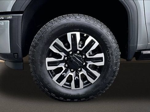 New 2026 GMC Sierra 2500 Denali Ultimate w/ Max Trailering Package AWD/4WD image 13