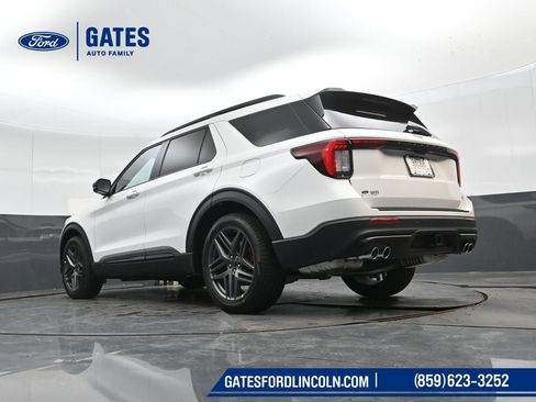 New 2026 Ford Explorer ST w/ Sun And Sound Package image 39