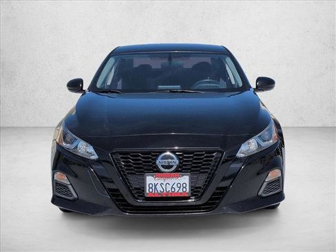 Used 2019 Nissan Altima 2.5 S FWD image 2