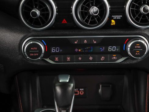 Used 2023 Nissan Sentra SR w/ SR Premium Package image 20