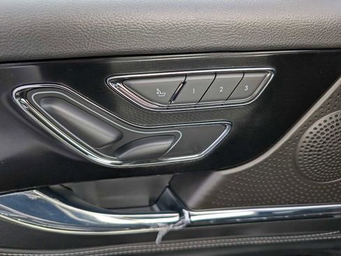 New 2026 Lincoln Corsair Premiere image 27