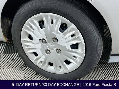 Used 2016 Ford Fiesta S image 34