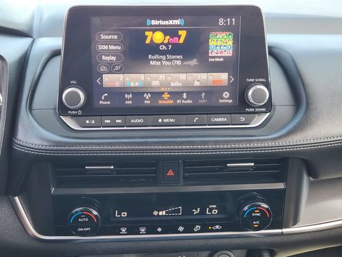 Used 2024 Nissan Rogue SV AWD/4WD image 14