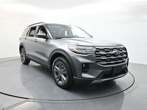 New 2026 Ford Explorer Active AWD/4WD image 1