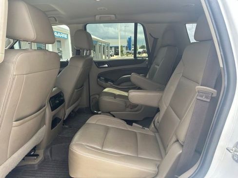 Used 2019 Chevrolet Tahoe LT w/ Texas Edition Package RWD image 13