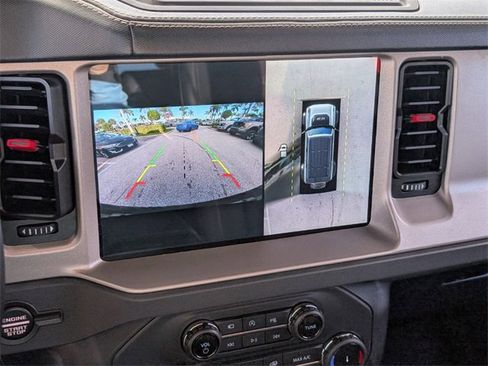 Used 2022 Ford Bronco Raptor image 19