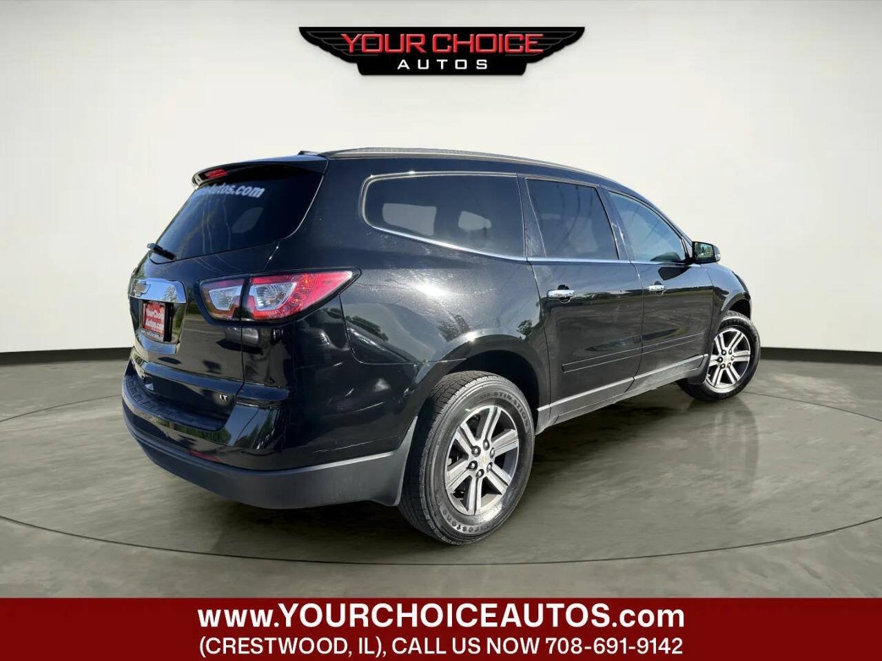 Used 2017 Chevrolet Traverse LT AWD/4WD image 4