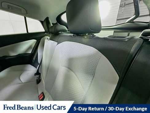 Used 2019 Toyota Prius LE image 23