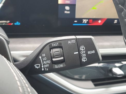 New 2026 BMW X7 xDrive40i w/ Premium Package image 16