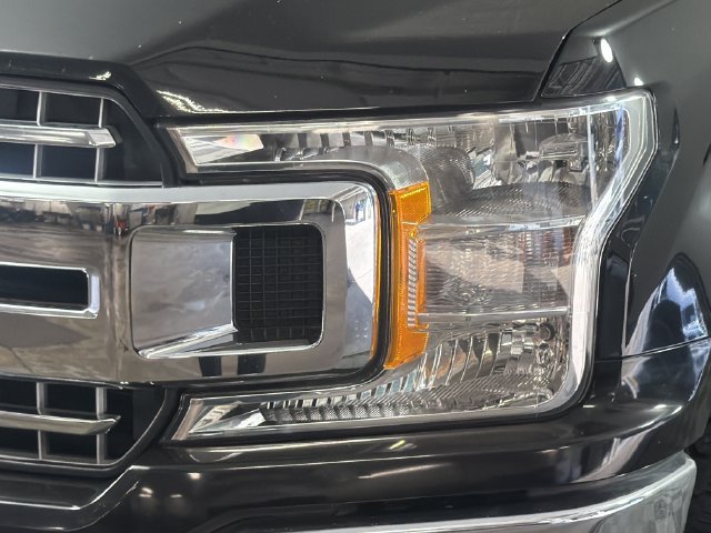 Used 2020 Ford F150 XLT w/ Equipment Group 302A Luxury AWD/4WD image 24