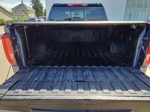 Used 2022 GMC Sierra 1500 SLT w/ SLT Premium Plus Package image 26