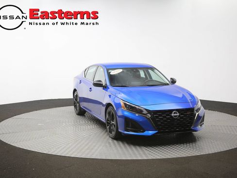 Used 2025 Nissan Altima 2.5 SR FWD image 51