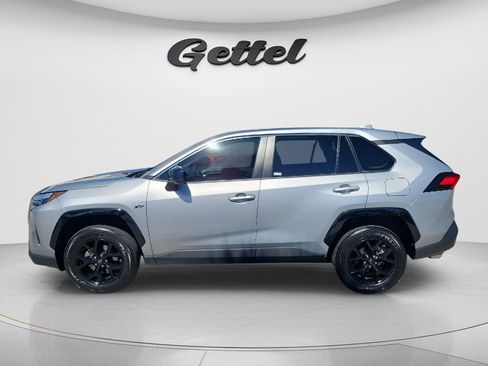 Certified 2023 Toyota RAV4 LE FWD image 8