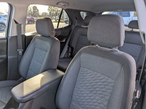 Used 2019 Chevrolet Equinox LT image 14