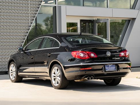 Used 2009 Volkswagen CC Luxury FWD image 5