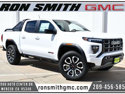 New 2026 GMC Canyon AT4 w/ Nightfall Edition